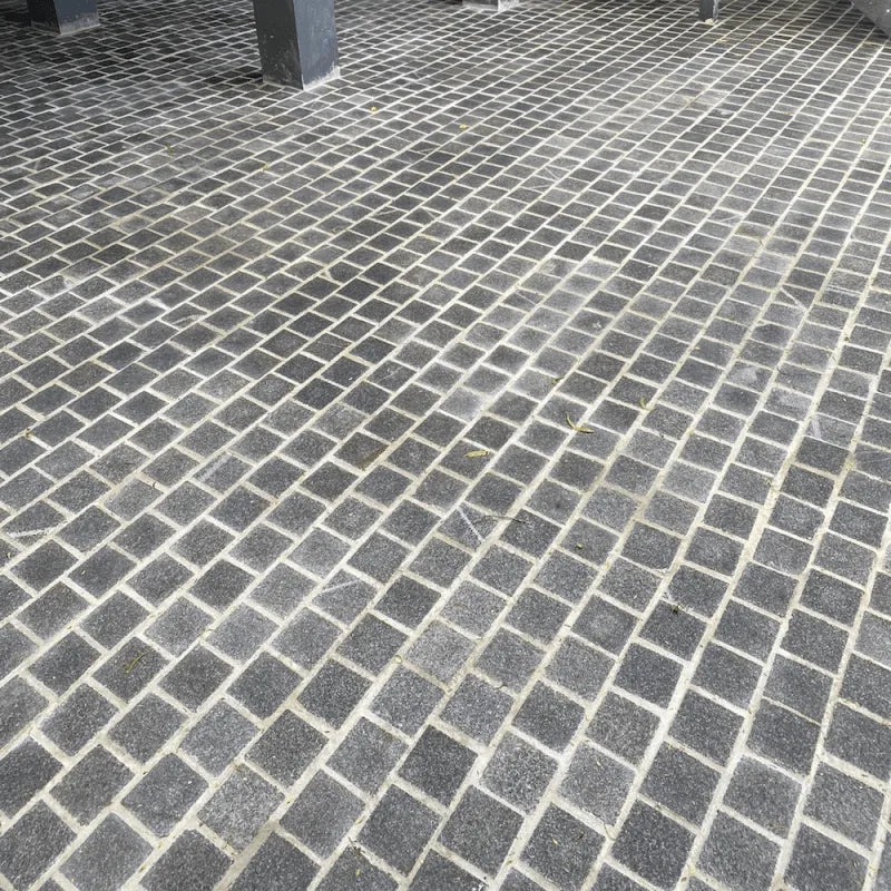 Mountain Black Cobble Stone