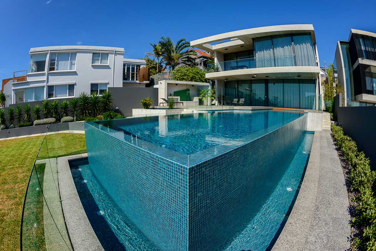 Aus Design Emerald